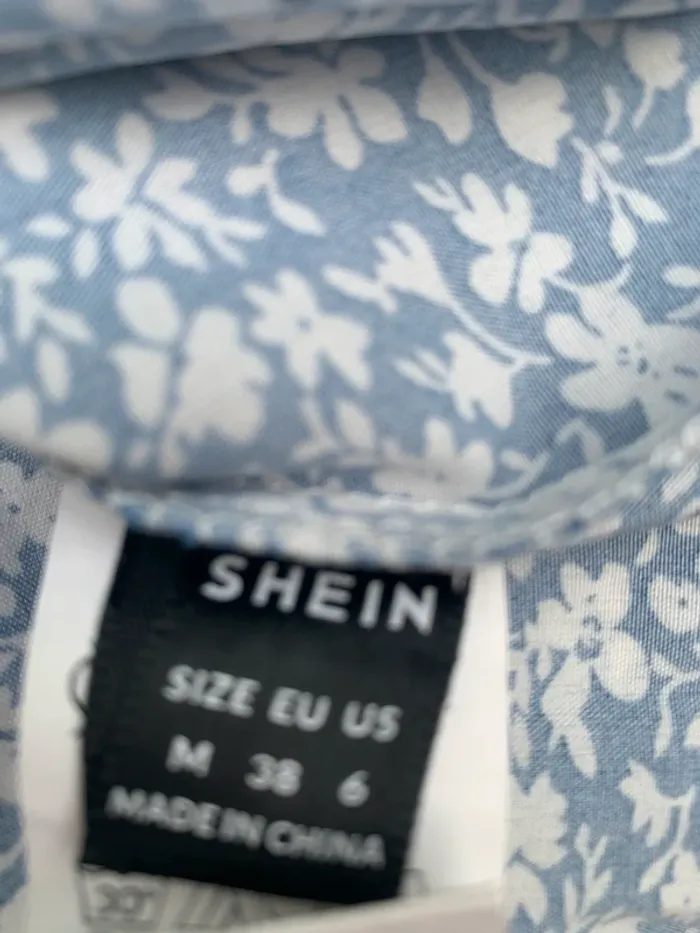 Blouse SHEIN manches longues fleuries taille M - photo numéro 10