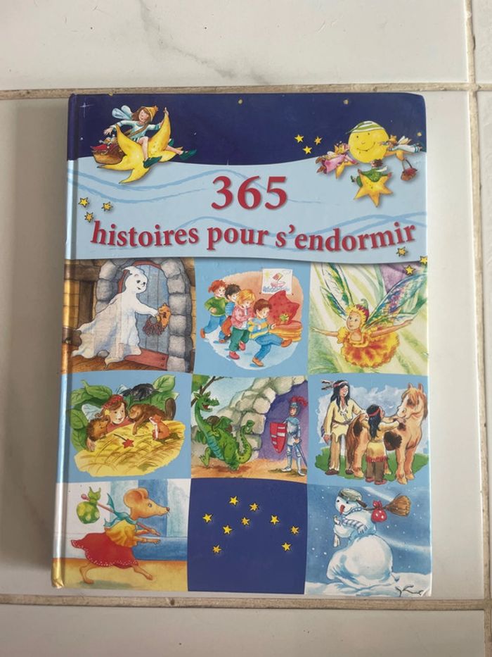 Livres 365 histoires pour s’endormir