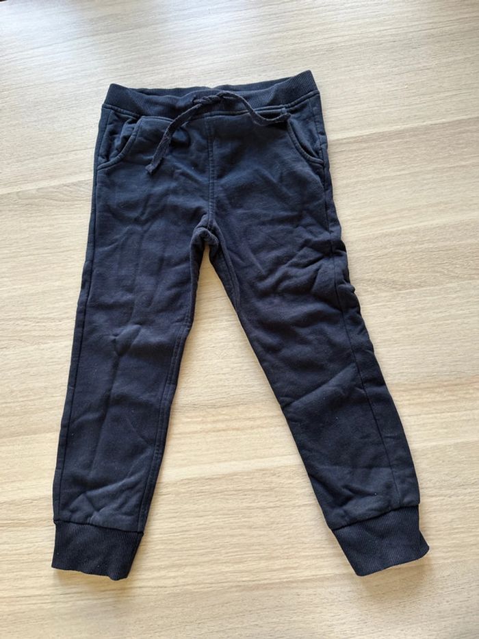 Jogging taille 4 ans