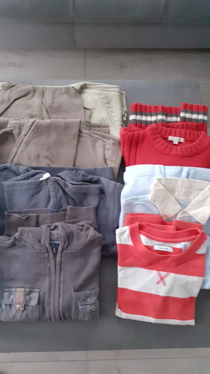 Lot vêtements garçon 8 ans - photo numéro 3