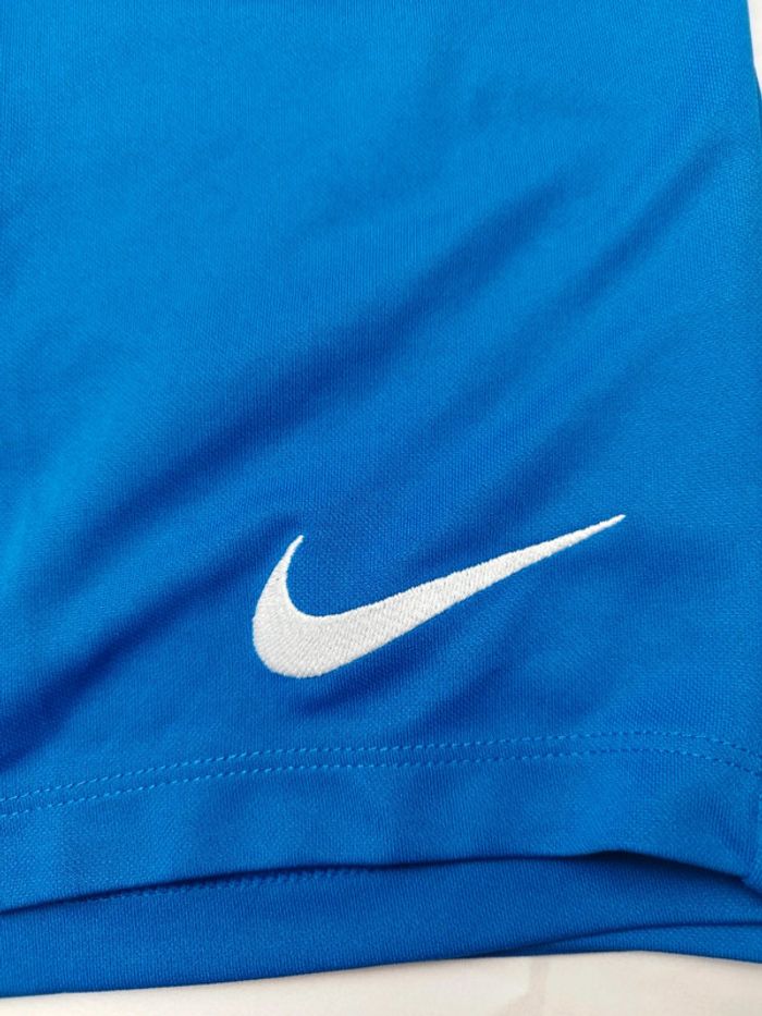 Short Nike bleu électrique avec logo blanc brodé taille L - photo numéro 6