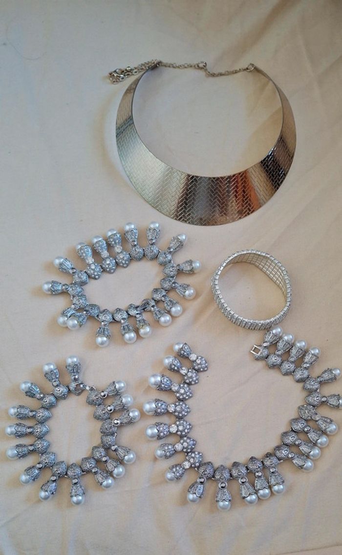 Lot bijoux fantaisie