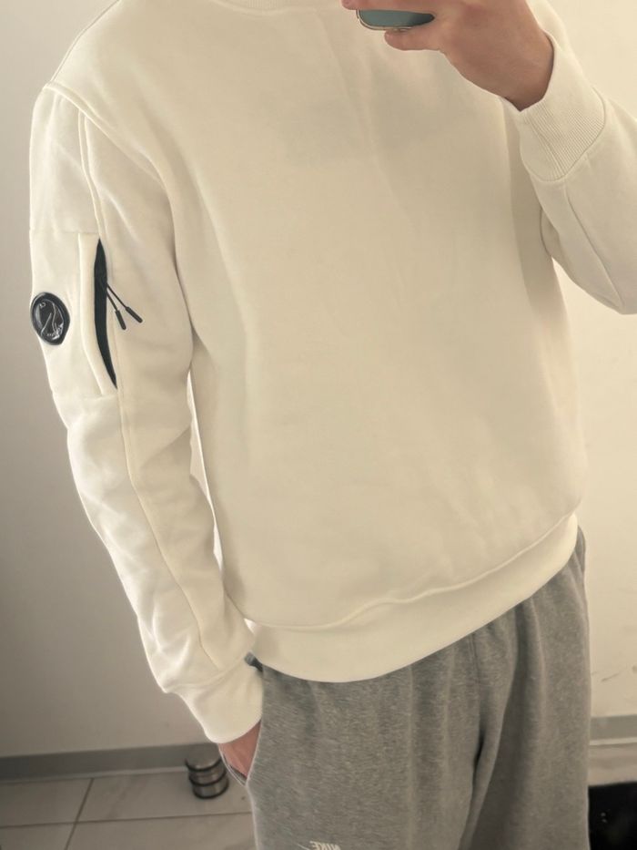 Pull CP Company blanc - photo numéro 3