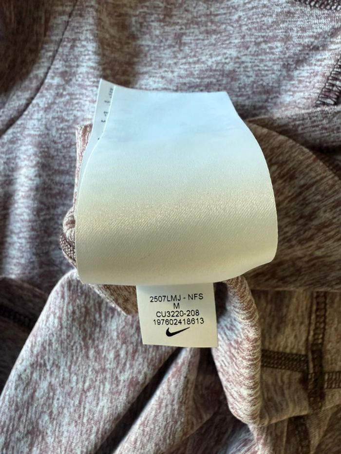 T-shirt manche longue Nike dri fit - photo numéro 15