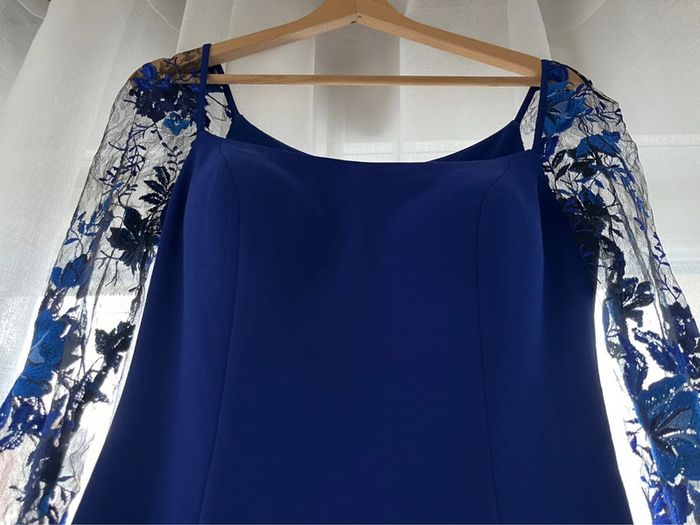 Robe sirène bleu électrique taille M Pierre Cardin neuve ! - photo numéro 2