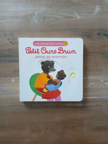 Petit Ours Brun_Aime sa maman