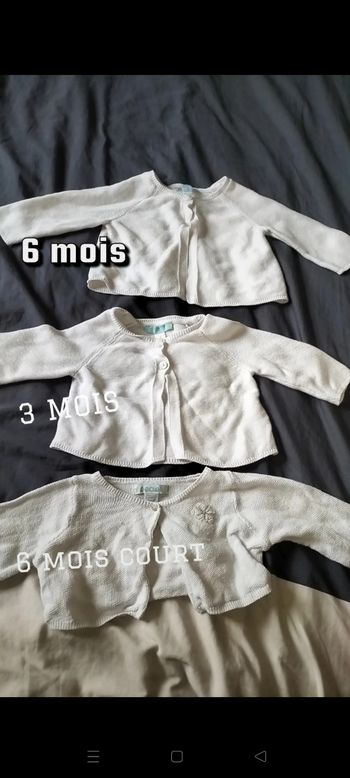 Lot de gilets blancs obaibi