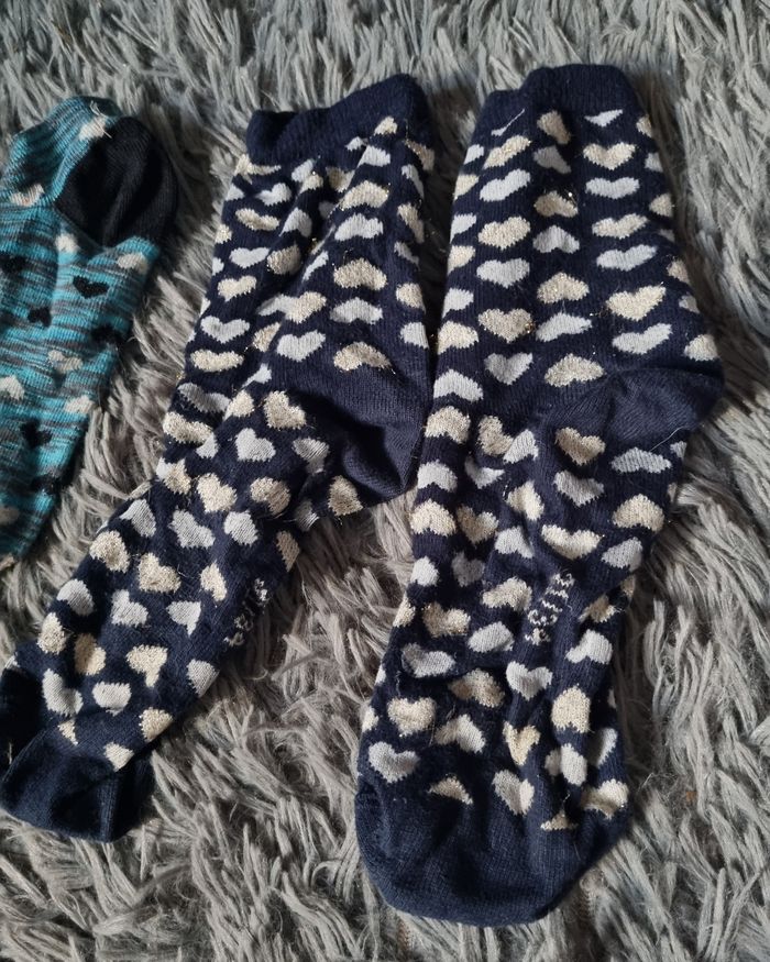 Lot 2 paires de chaussettes 31-34 motifs cœurs - photo numéro 3