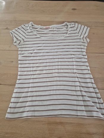 T-shirt taille 40 L