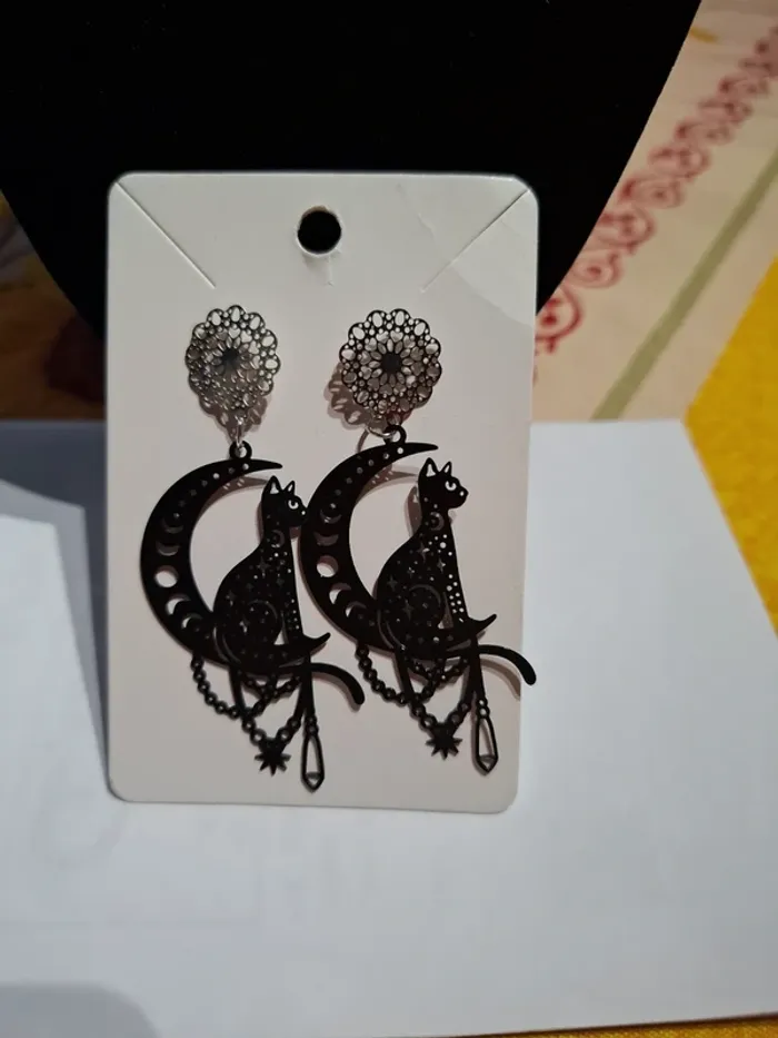 Magnifique boucle d oreille femme neuve - photo numéro 2