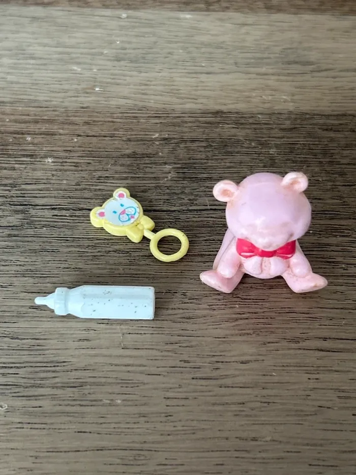 Lot accessoires Barbie – Baby Krissy Layette 1999