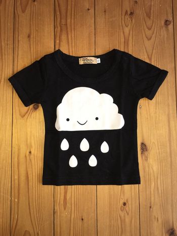 Tee shirt manches courtes enfant fille Atapapa Catpapa. Pot avec nuage blanc