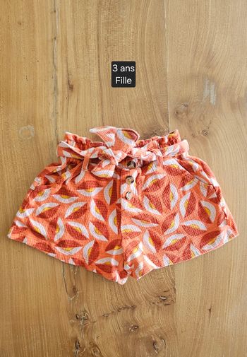 Short Fille