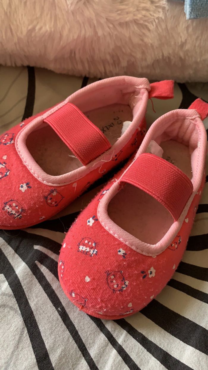 Chaussons rose motif chat pointure 20 - photo numéro 3