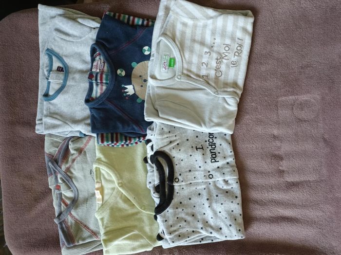 Lot de 6 pyjamas - Taille 6 mois