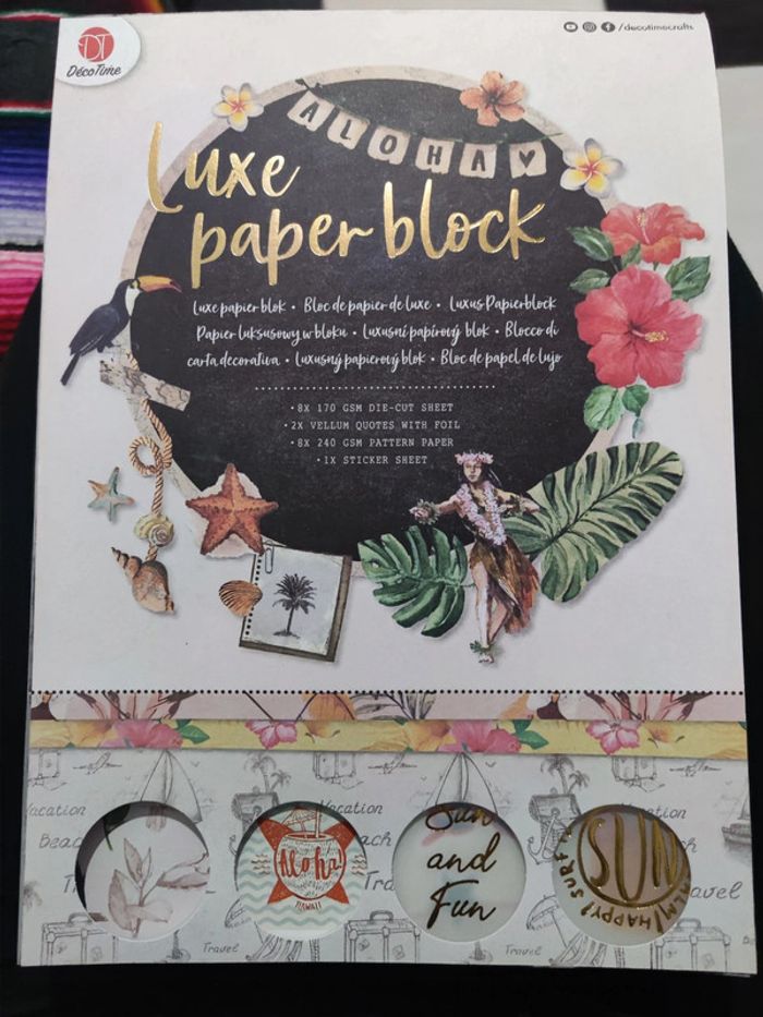 Luxe paper block