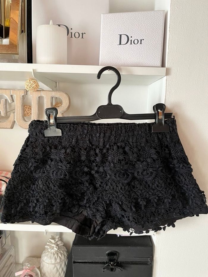 Mini short crochet noir Zara T.M TBE 🖤 - photo numéro 1