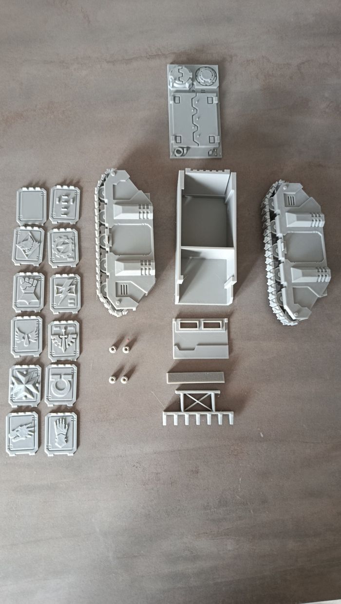 Char Rhino WH 40K wargame 25 € - photo numéro 6