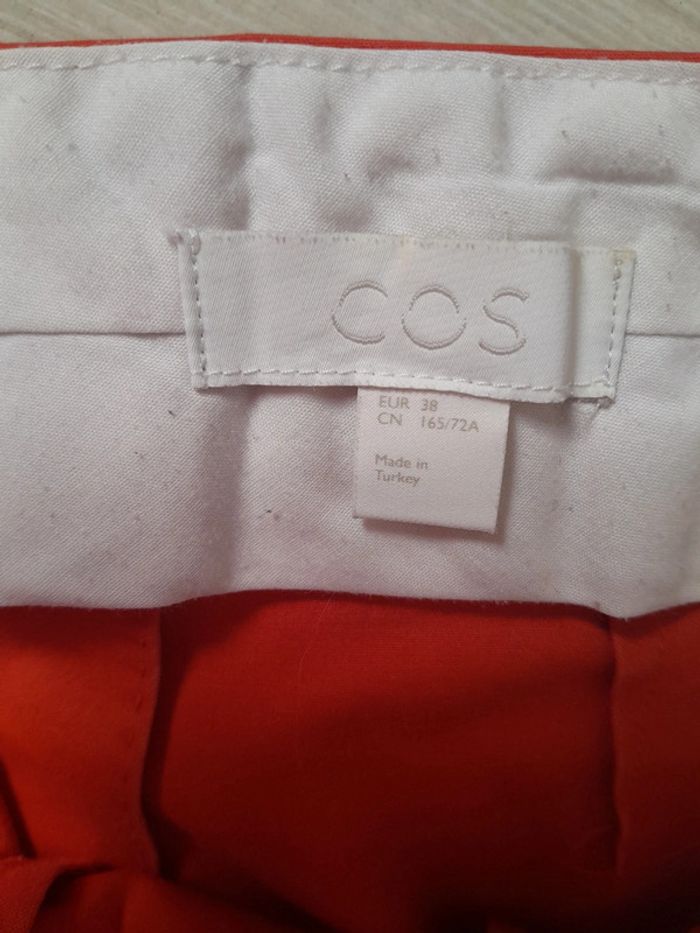 Pantalon chino Cos taille 38 - photo numéro 2