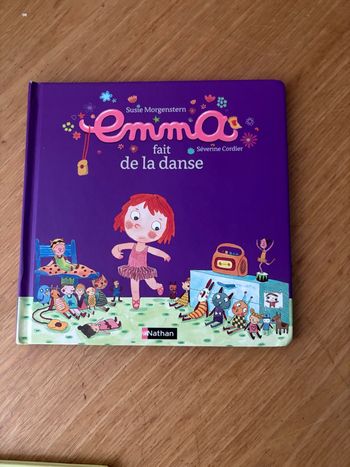 Livre Emma fait de la danse