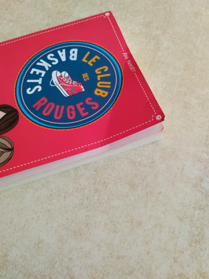 Le club des baskets rouges Tome 1 - photo numéro 4