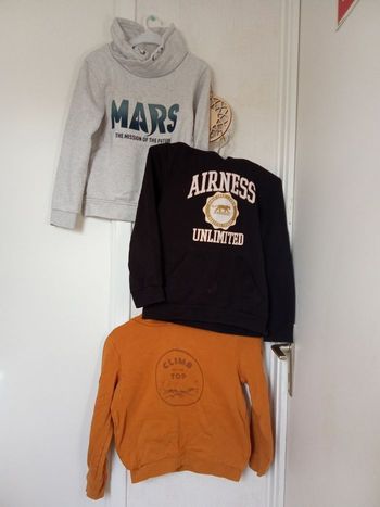 Lot de 3 sweats garçon hiver 8 ans, moutarde, noir sport et blanc 