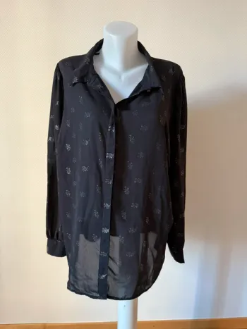 Blouse grande taille en très bon état taille 48 Kiabi noir