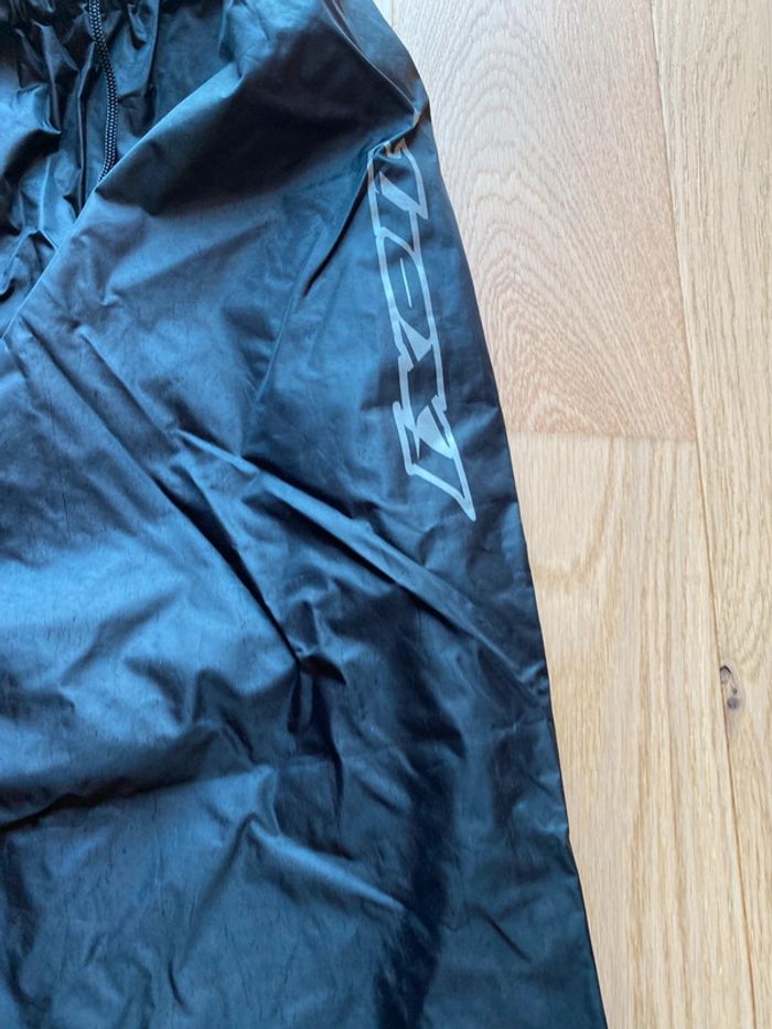 Tenue de pluie moto Ixon – veste + pantalon, très bon état - photo numéro 6