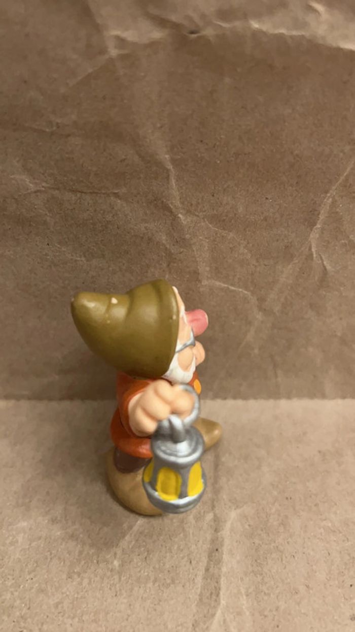 Bullyland - Disney - Figurine Prof nain de Blanche Neige 5,5cm - photo numéro 4