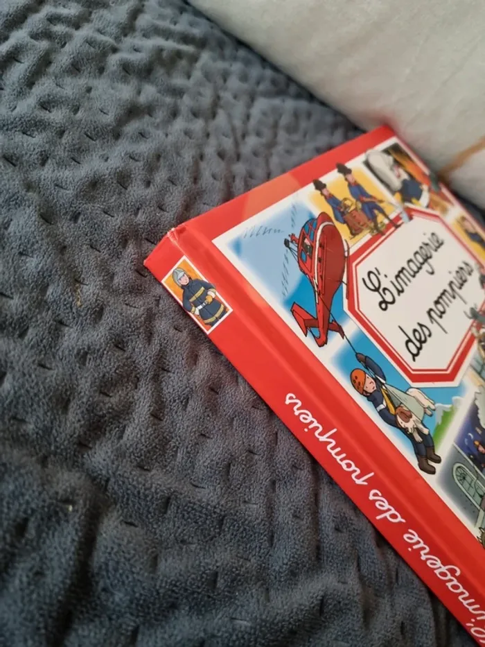 Livre "l imagerie des pompiers" - photo numéro 4