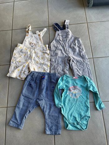 Ensemble taille 12 mois