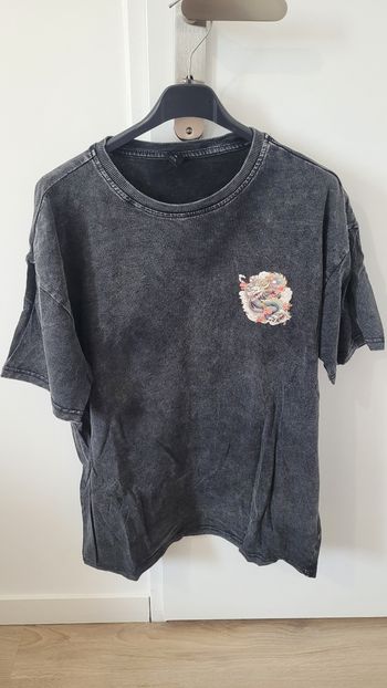 Tee-shirt dragon