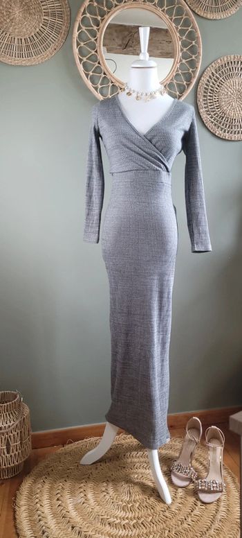 Jolie robe longue taille S Parfait état