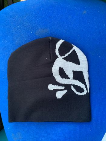 Bonnet syna world