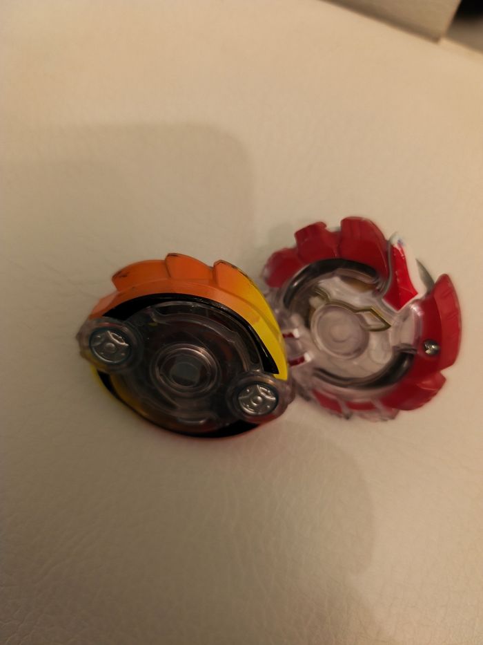 Toupie Beyblade - photo numéro 6