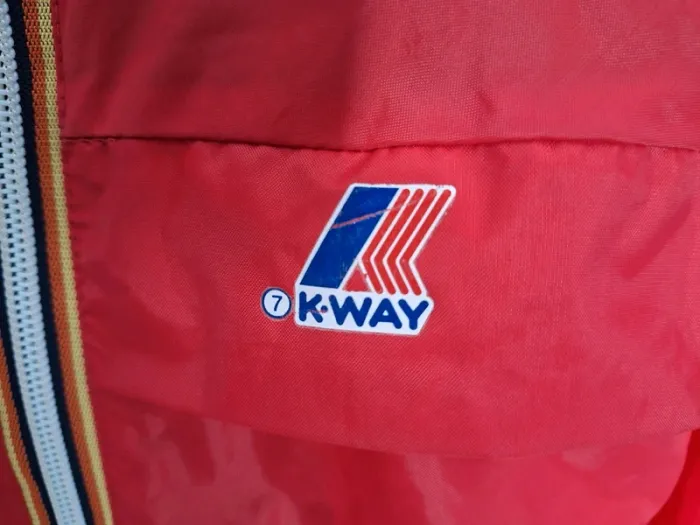 K-Way Vintage Rouge – Made in France – Coupe-vent à capuche (562) - photo numéro 4