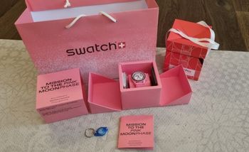 Montre Omega monophase mission to the pink