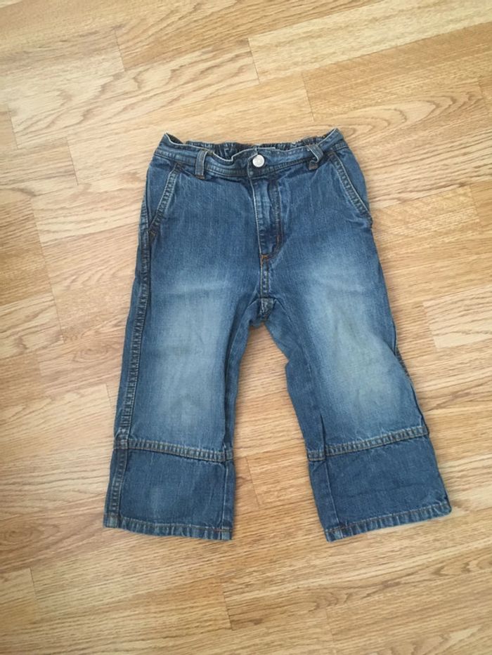 Pantacourt taille 110.