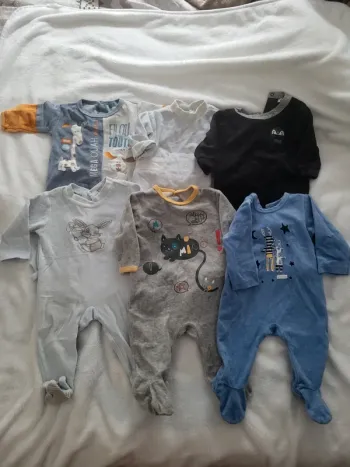 6 pyjamas velours