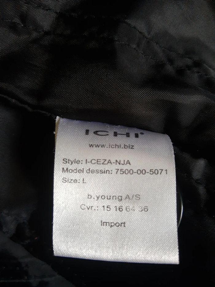 Manteau d’hiver laine carreaux noir et blanc gros col - photo numéro 7