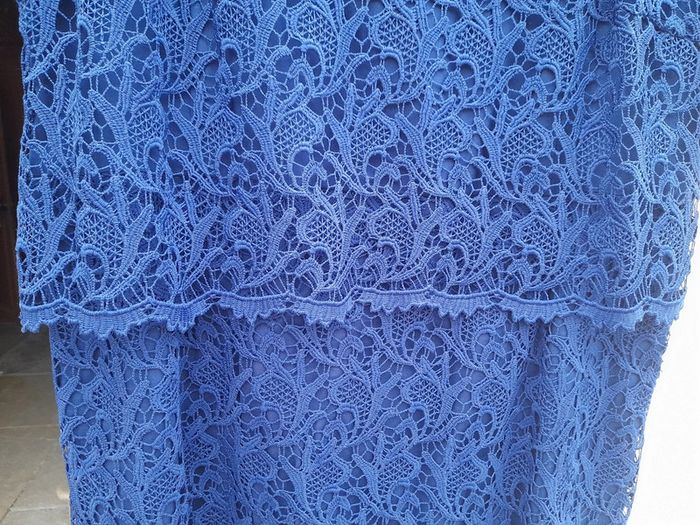 Robe longue dentelle bleue - photo numéro 3