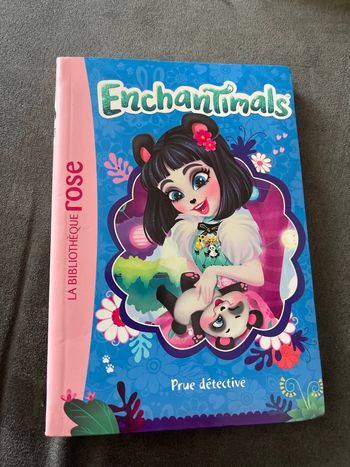 Livre bibliothèque rose enchantimals tome 7