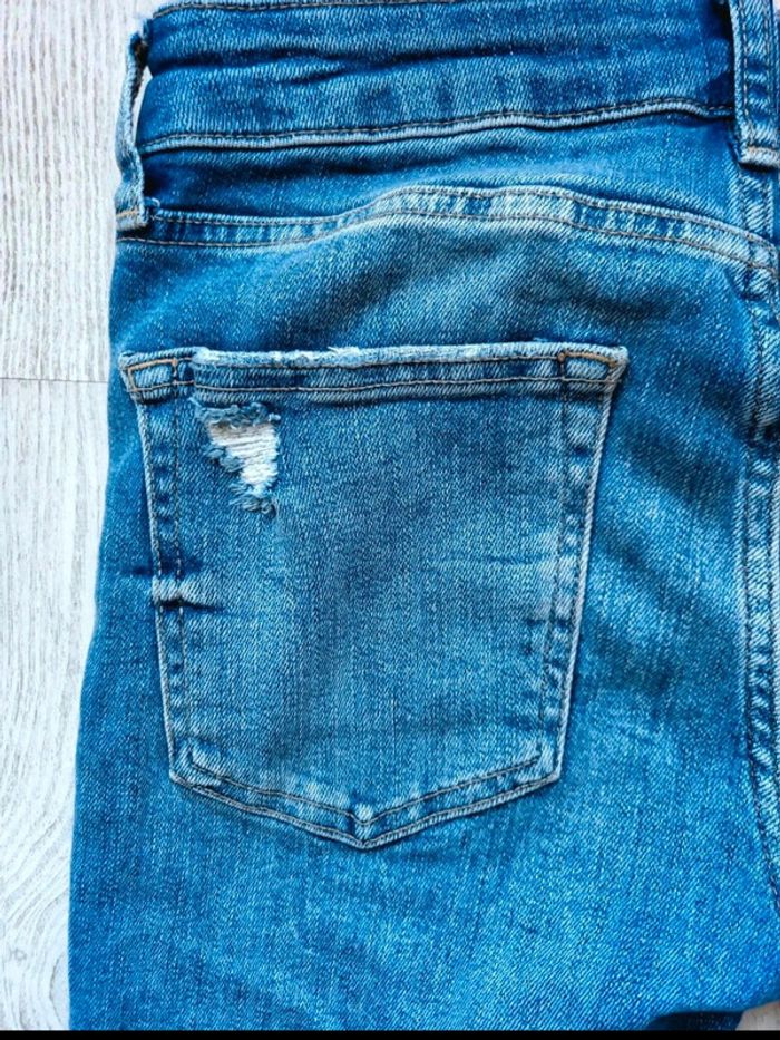 Jean Bershka Homme 36 – slim destroy bleu brut – style déchiré tendance – coupe ajustée - photo numéro 11