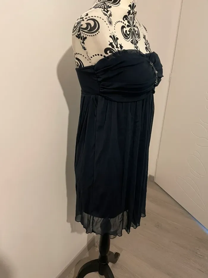 Robe bustier bleu marine taille 36 - photo numéro 4