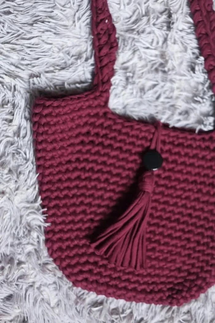 Sac fait main au crochet bordeaux - photo numéro 2