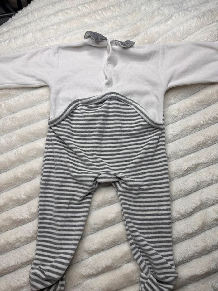 Pyjama rayé - photo numéro 3
