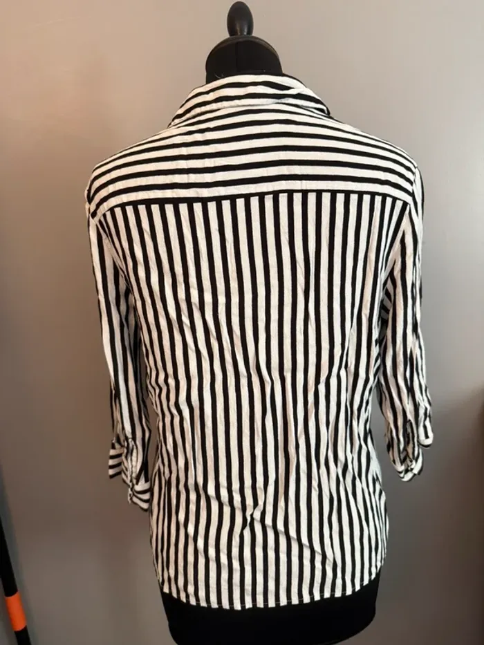 Blouse  rayée bershka - photo numéro 2