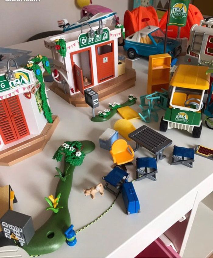 Lot Camping 5432 -5437- 5434-70089- 6864-9054-70093-9426 Playmobil - photo numéro 4