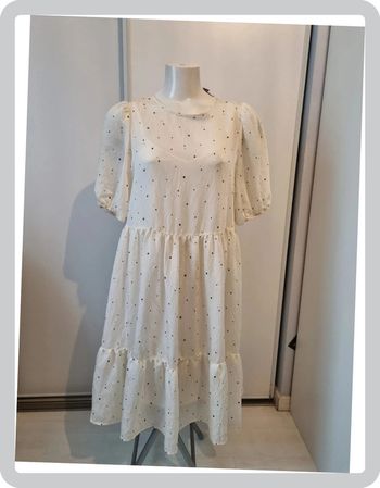 Robe courte manche blanche courte à pois noir 40