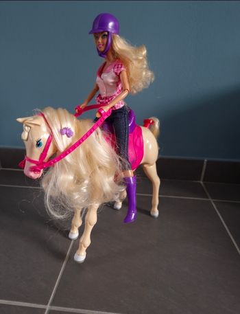 Barbie et cheval